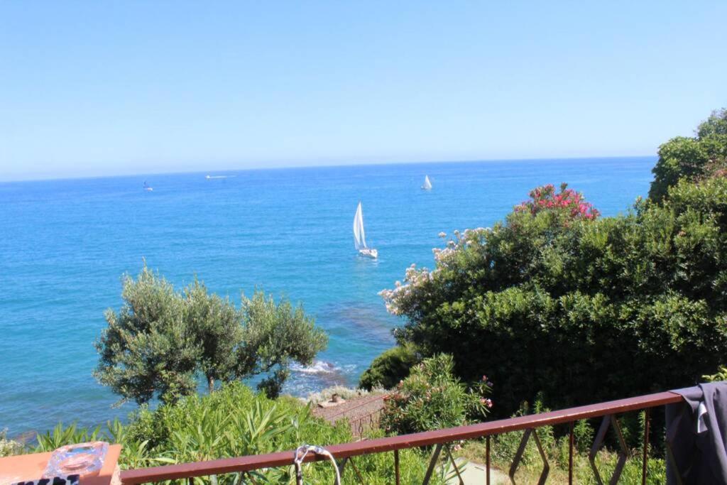 Conca Verde Appartamento Sul Mare Marina dʼMarina dʼAndora Zewnętrze zdjęcie