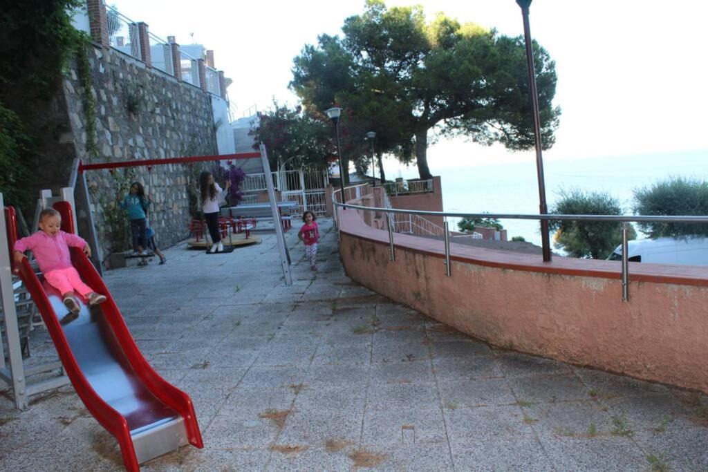 Conca Verde Appartamento Sul Mare Marina dʼMarina dʼAndora Zewnętrze zdjęcie
